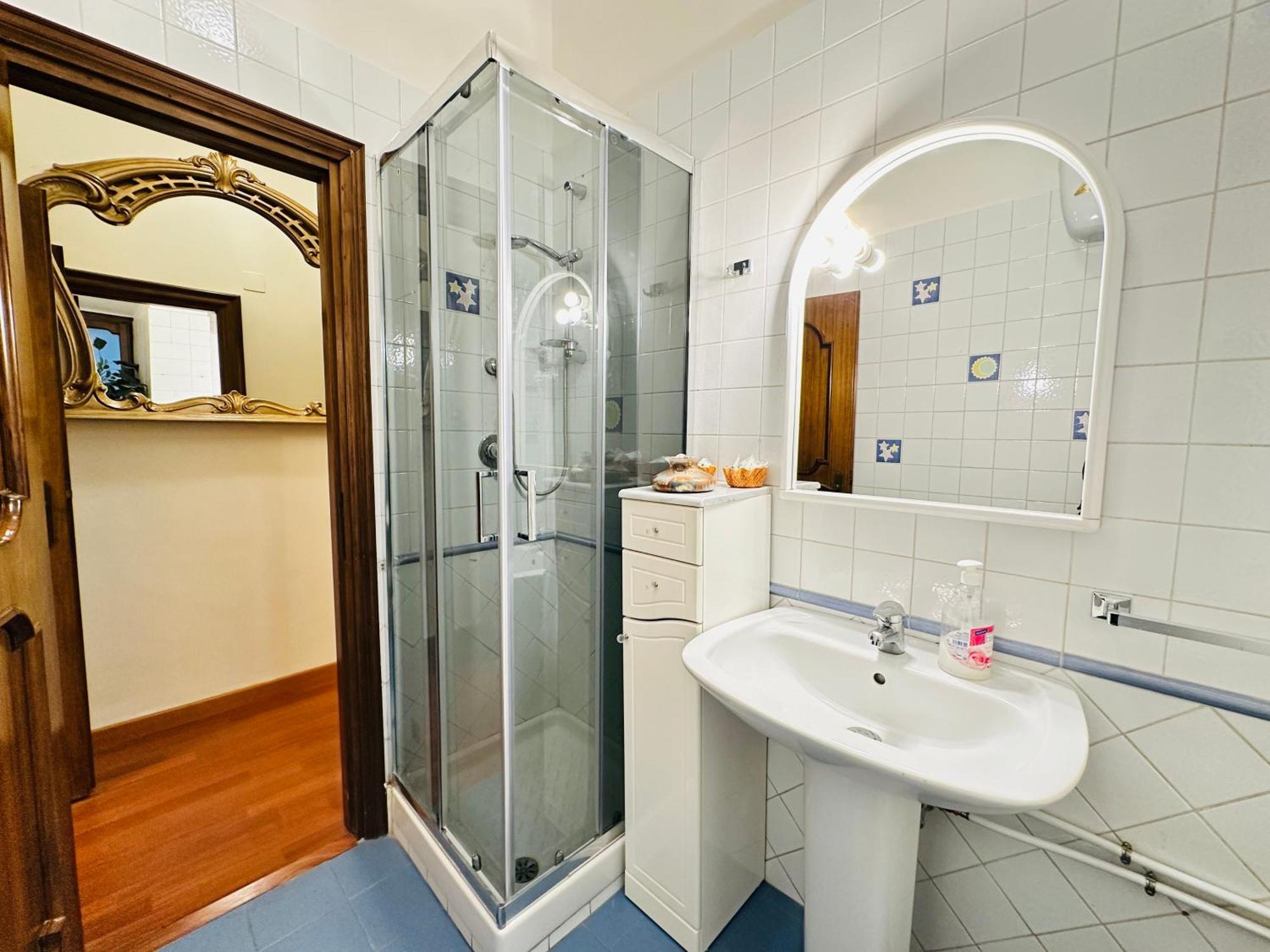 Via Veneto Lulus Apartment Rom